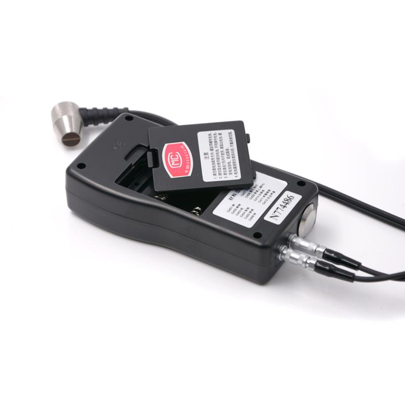 兰泰 TM8812 超声波测厚仪 Figure 2