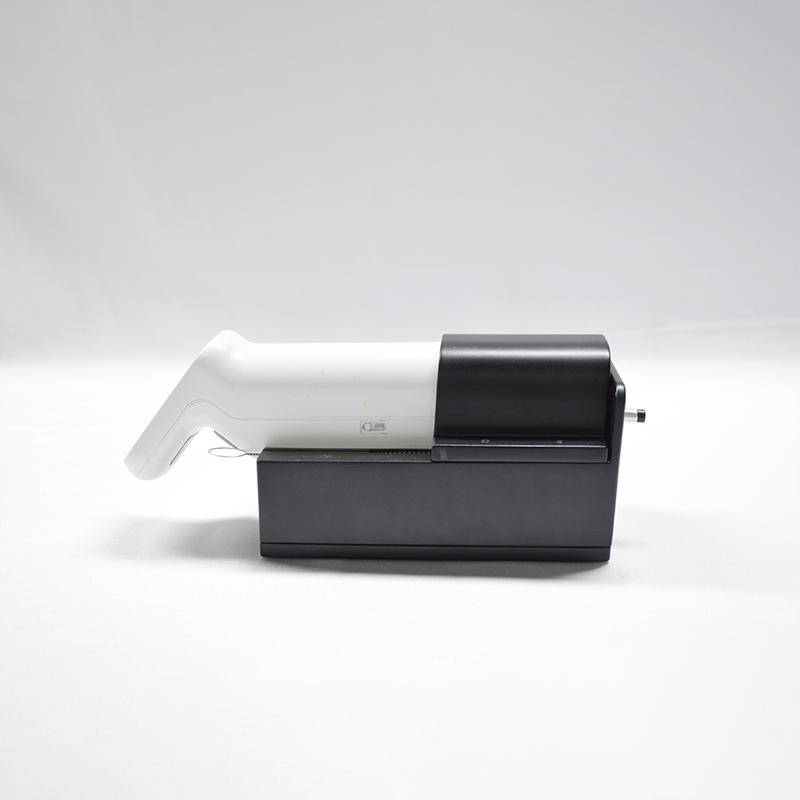 彩谱 液体测量夹具 液体测量夹具 Figure 5