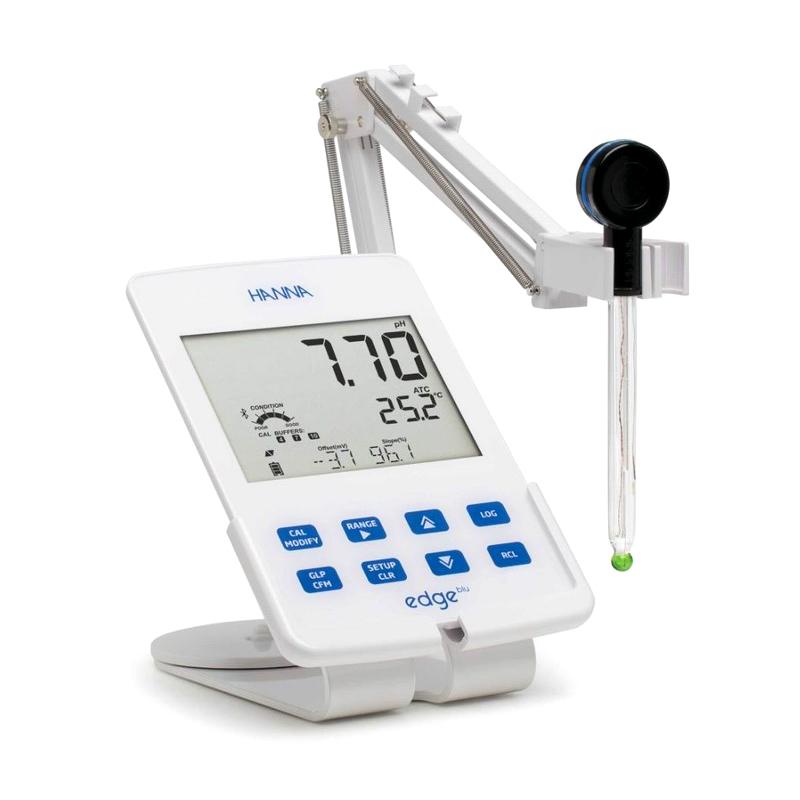 HANNA HI2202-02 Benchtop acidity Meter