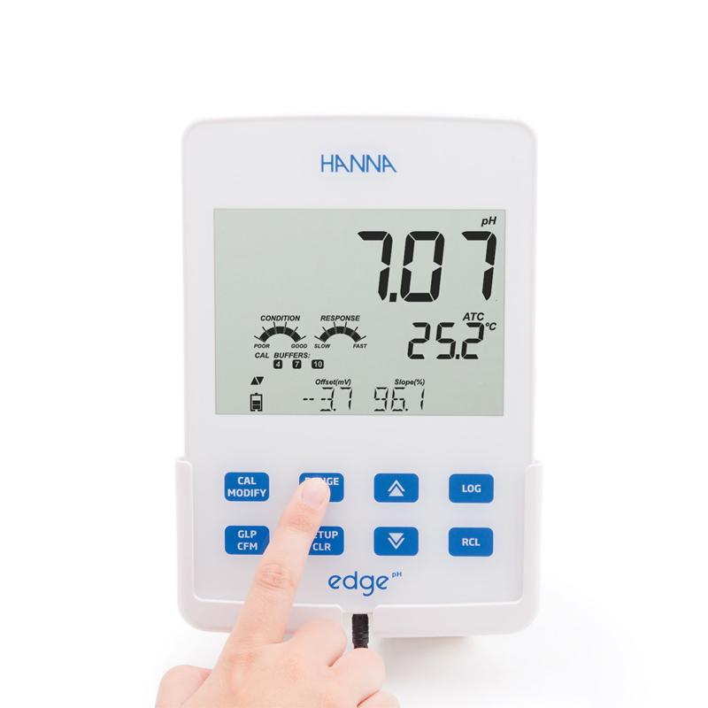 HANNA HI2003-02 Benchtop Conductivity Meter Figure 1