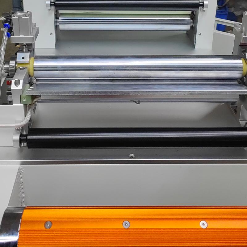 BoLaiDe NBC-6025H Small hot-melt adhesive Film Applicator Figure 4