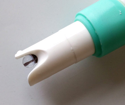 QiWei PH-20 pH Meter (pen type) Figure 2